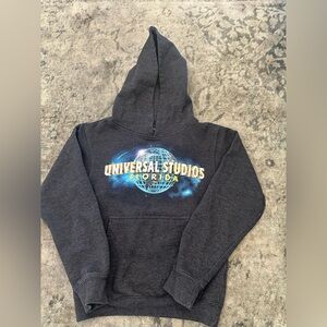 Boys size 8 Universal Studios Logo hoodie in dark grey